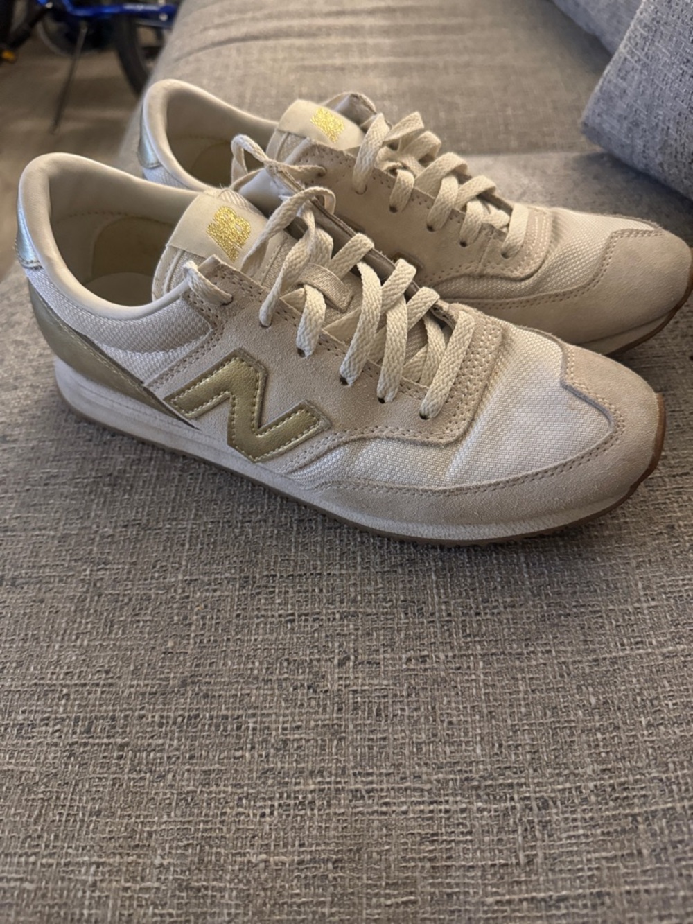 New Balance J. Crew 620 Cream & Gold Casual Runner Sneakers women 8